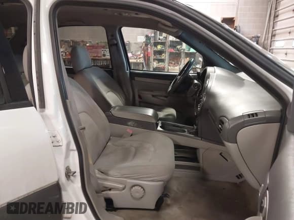 ✅ 2005 Buick Rendezvous • VIN: 3G5DB03E55S544889 • Лот: 41517832. Опубликован ранее на IAAI с пробегом 156 536 миль. Бесплатный доступ к архиву аукционных продаж из США и подробный отчёт об истории автомобиля на DreamBid. Изображение 5.