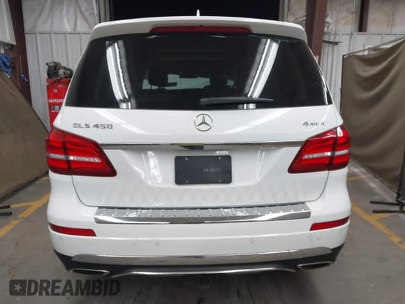 ✅ 2018 Mercedes-Benz GL 450 • VIN: 4JGDF6EE6JA998590 • Лот: 41979357. Опубликован ранее на IAAI с пробегом Не указан. Бесплатный доступ к архиву аукционных продаж из США и подробный отчёт об истории автомобиля на DreamBid. Изображение 16.