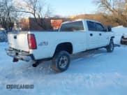 ✅ 2006 Chevrolet Silverado 2500HD LT3 • VIN: 1GCHK23D66F229988 • Лот: 41307107. Опубликован ранее на IAAI с пробегом 300 813 миль. Бесплатный доступ к архиву аукционных продаж из США и подробный отчёт об истории автомобиля на DreamBid. Изображение 4.