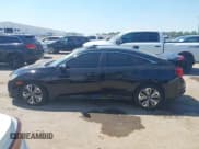 ✅ 2017 Honda Civic EX-T • VIN: 19XFC1F38HE004972 • Lot: 43207267. Wystawiony na IAAI z przebiegiem 144 484 mil. Bezpłatny archiwum sprzedaży aukcyjnych z USA i szczegółowy raport historii pojazdu na DreamBid. Zdjęcie 14.