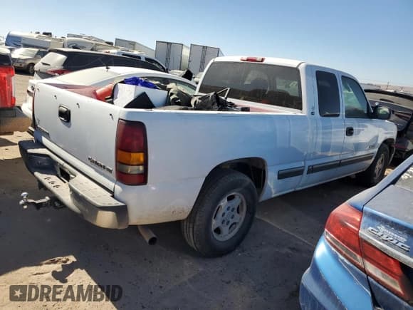 ✅ 2000 Chevrolet Silverado 1500 LT • VIN: 1GCEC19T6YZ158804 • Лот: 88463235. Опубликован ранее на Copart с пробегом 227 664 миль. Бесплатный доступ к архиву аукционных продаж из США и подробный отчёт об истории автомобиля на DreamBid. Изображение 3.