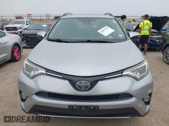✅ 2018 Toyota RAV4 XLE • VIN: 2T3WFREV0JW409842 • Лот: 42057521. Опубликован ранее на IAAI с пробегом 145 915 миль. Бесплатный доступ к архиву аукционных продаж из США и подробный отчёт об истории автомобиля на DreamBid. Изображение 12.