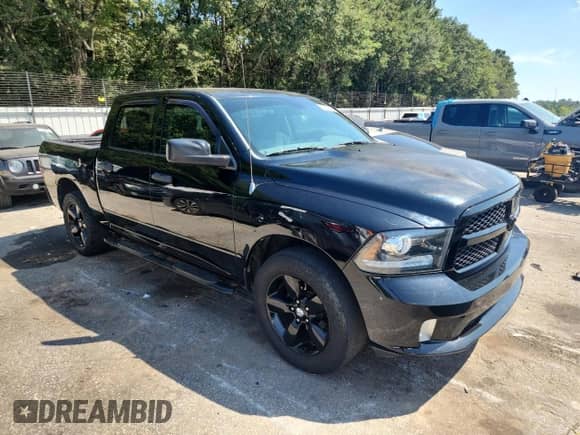2013 Ram 1500 Express z VIN 1C6RR6KT4DS717087, wystawiony jako Copart lot #80187645 z przebiegiem 248 311 mil mil oraz Czysty tytuł • Clean title. Historia ofert i sprzedaży dostępna na DreamBid. Obrazek 4.
