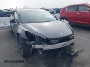 ✅ 2023 Tesla Model 3 • VIN: 5YJ3E1EAXPF658040 • Lot: 41657939. Wystawiony na IAAI z przebiegiem 39 268 mil. Bezpłatny archiwum sprzedaży aukcyjnych z USA i szczegółowy raport historii pojazdu na DreamBid. Zdjęcie 1.