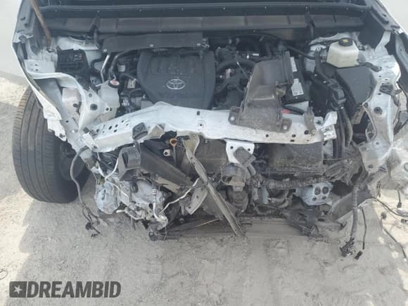 ✅ 2024 Toyota Highlander LE • VIN: 5TDKDRAH3RS540331 • Lot: 83783315. Wystawiony na Copart z przebiegiem 14 365 mil. Bezpłatny archiwum sprzedaży aukcyjnych z USA i szczegółowy raport historii pojazdu na DreamBid. Zdjęcie 12.