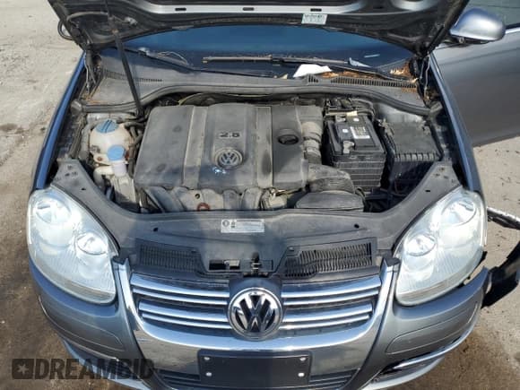 ✅ 2010 Volkswagen Jetta SE • VIN: 3VWRX7AJ2AM065415 • Lot: 64246745. Listed on Copart with 67,587 mi. Free auction sales archive from the USA and detailed vehicle history report at DreamBid. Image 11.