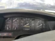 ✅ 1994 Ford Bronco Eddie Bauer • VIN: 1FMEU15N8RLB23170 • Lot: 68439655. Wystawiony na Copart z przebiegiem Nie podano. Bezpłatny archiwum sprzedaży aukcyjnych z USA i szczegółowy raport historii pojazdu na DreamBid. Zdjęcie 9.