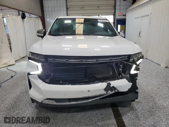 ✅ 2023 Chevrolet Suburban Premier • VIN: 1GNSCFKD2PR344574 • Lot: 86232995. Wystawiony na Copart z przebiegiem Nie podano. Bezpłatny archiwum sprzedaży aukcyjnych z USA i szczegółowy raport historii pojazdu na DreamBid. Zdjęcie 5.