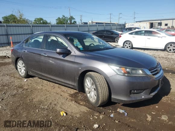 ✅ 2015 Honda Accord EX-L • VIN: 1HGCR2F81FA071630 • Lot: 57248565. Listed on Copart with 79,071 mi. Free auction sales archive from the USA and detailed vehicle history report at DreamBid. Image 4.