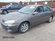 ✅ 2005 Toyota Camry XLE • VIN: 4T1BF30K55U612071 • Лот: 43256364. Опубликован ранее на IAAI с пробегом 263 787 миль. Бесплатный доступ к архиву аукционных продаж из США и подробный отчёт об истории автомобиля на DreamBid. Изображение 2.