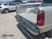 ✅ 2005 Chevrolet Silverado 1500 Work Truck • VIN: 1GCEC14X25Z114160 • Лот: 42547154. Опубликован ранее на IAAI с пробегом Не указан. Бесплатный доступ к архиву аукционных продаж из США и подробный отчёт об истории автомобиля на DreamBid. Изображение 17.