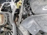 ✅ 2005 Chevrolet Silverado 2500HD LT • VIN: 1GCHK29U45E164019 • Лот: 85898244. Опубликован ранее на Copart с пробегом 124 911 миль. Бесплатный доступ к архиву аукционных продаж из США и подробный отчёт об истории автомобиля на DreamBid. Изображение 13.