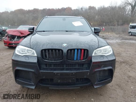 ✅ 2013 BMW X5 M • VIN: 5YMGY0C56DLL15623 • Лот: 43739056. Опубликован ранее на IAAI с пробегом 119 465 миль. Бесплатный доступ к архиву аукционных продаж из США и подробный отчёт об истории автомобиля на DreamBid. Изображение 12.