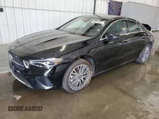 2025 Mercedes-Benz CLA 250 с VIN W1K5J4GB4SN514950, выставлен на аукционе Copart как лот 71426245 с пробегом 24 634 миль миль и Чистый • Clean title. История ставок и продаж доступна на DreamBid. Изображение 1.