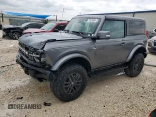 ✅ 2023 Ford Bronco • VIN: 1FMDE5CH0PLA84438 • Lot: 71636534. Listed on Copart with 13,304 mi. Free auction sales archive from the USA and detailed vehicle history report at DreamBid. Image 1.