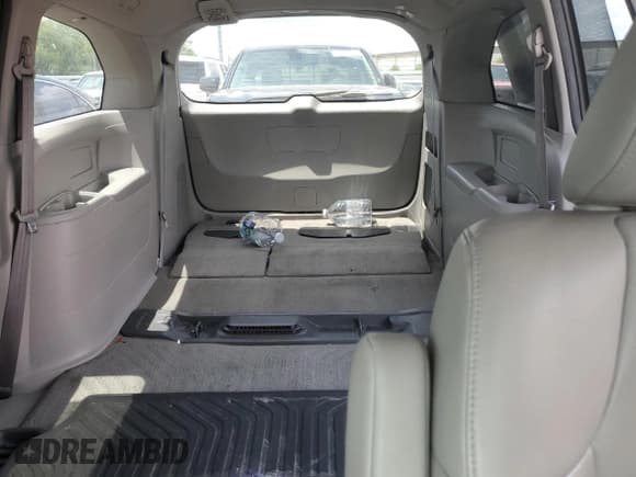 ✅ 2015 Honda Odyssey EX-L • VIN: 5FNRL5H60FB080186 • Лот: 87469385. Опубликован ранее на Copart с пробегом Не указан. Бесплатный доступ к архиву аукционных продаж из США и подробный отчёт об истории автомобиля на DreamBid. Изображение 10.