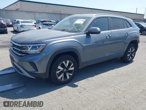 ✅ 2023 Volkswagen Atlas SE • VIN: 1V2LC2CA7PC212471 • Lot: 42422043. Listed on IAAI with 24,495 mi. Free auction sales archive from the USA and detailed vehicle history report at DreamBid. Image 2.