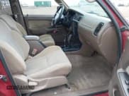 ✅ 1999 Toyota 4Runner SR5 • VIN: JT3HN86R4X0197049 • Lot: 42372592. Listed on IAAI with 254,110 mi. Free auction sales archive from the USA and detailed vehicle history report at DreamBid. Image 5.