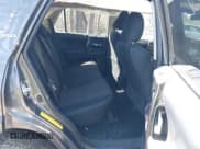 ✅ 2019 Toyota 4Runner SR5 • VIN: JTEBU5JR7K5661632 • Lot: 41634341. Wystawiony na IAAI z przebiegiem 65 485 mil. Bezpłatny archiwum sprzedaży aukcyjnych z USA i szczegółowy raport historii pojazdu na DreamBid. Zdjęcie 8.