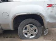 ✅ 2013 GMC Sierra 1500 SLT • VIN: 3GTP2WE78DG340855 • Lot: 43004859. Listed on IAAI with 172,173 mi. Free auction sales archive from the USA and detailed vehicle history report at DreamBid. Image 17.