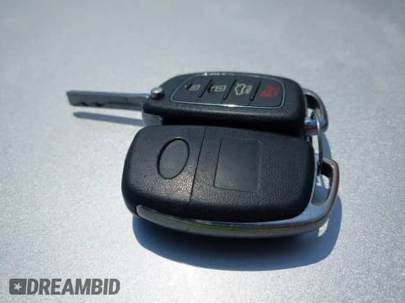 2015 Hyundai Sonata Sport с VIN 5NPE34AF0FH245464, выставлен на аукционе IAAI как лот 42574183 с пробегом 149 896 миль миль и . История ставок и продаж доступна на DreamBid. Изображение 11.