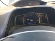 ✅ 2011 Honda Civic LX • VIN: 2HGFA1F50BH300900 • Лот: 80694535. Опубликован ранее на Copart с пробегом 69 990 миль. Бесплатный доступ к архиву аукционных продаж из США и подробный отчёт об истории автомобиля на DreamBid. Изображение 9.