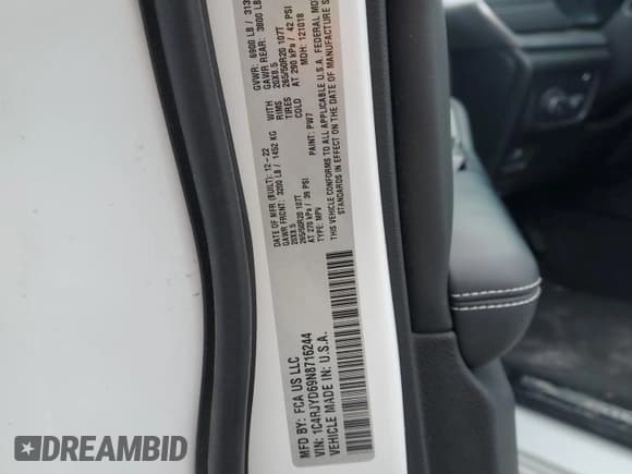 ✅ 2022 Jeep Grand Cherokee Overland • VIN: 1C4RJYD69N8716244 • Lot: 43249375. Listed on Copart with 21,240 mi. Free auction sales archive from the USA and detailed vehicle history report at DreamBid. Image 13.