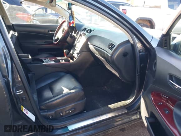 ✅ 2008 Lexus GS 350 • VIN: JTHCE96S680018556 • Lot: 43780336. Wystawiony na IAAI z przebiegiem 146 451 mil. Bezpłatny archiwum sprzedaży aukcyjnych z USA i szczegółowy raport historii pojazdu na DreamBid. Zdjęcie 5.