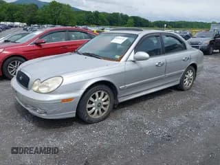 ✅ 2004 Hyundai Sonata GLS • VIN: KMHWF35HX4A960494 • Lot: 42351968. Wystawiony na IAAI z przebiegiem 230 019 mil. Bezpłatny archiwum sprzedaży aukcyjnych z USA i szczegółowy raport historii pojazdu na DreamBid. Zdjęcie 2.