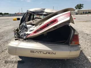 ✅ 1998 Saturn SL • VIN: 1G8ZK5271WZ265579 • Лот: 68153934. Опубликован ранее на Copart с пробегом Не указан. Бесплатный доступ к архиву аукционных продаж из США и подробный отчёт об истории автомобиля на DreamBid. Изображение 6.