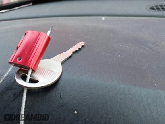 ✅ 2004 Dodge Dakota Sport • VIN: 1D7HG38N64S677103 • Lot: 41665245. Wystawiony na IAAI z przebiegiem 212 470 mil. Bezpłatny archiwum sprzedaży aukcyjnych z USA i szczegółowy raport historii pojazdu na DreamBid. Zdjęcie 11.