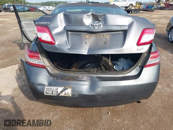 ✅ 2011 Toyota Camry LE • VIN: 4T4BF3EK8BR200558 • Лот: 43537436. Опубликован ранее на IAAI с пробегом 216 984 миль. Бесплатный доступ к архиву аукционных продаж из США и подробный отчёт об истории автомобиля на DreamBid. Изображение 12.