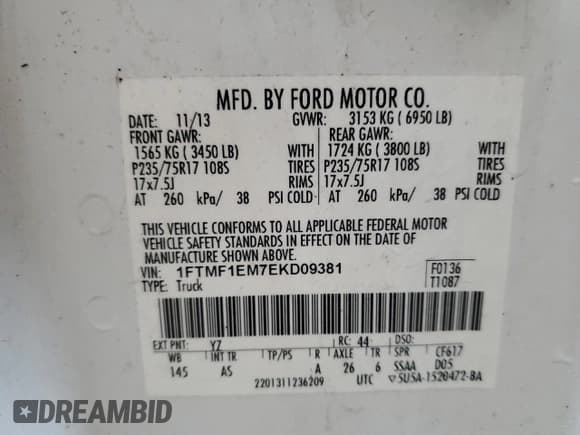 ✅ 2014 Ford F-150 XL • VIN: 1FTMF1EM7EKD09381 • Lot: 71280855. Listed on Copart with 277,984 mi. Free auction sales archive from the USA and detailed vehicle history report at DreamBid. Image 12.