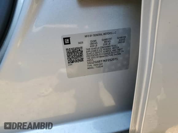 2019 Chevrolet Malibu RS z VIN 1G1ZG5ST7KF212071, wystawiony jako Copart lot #68529785 z przebiegiem 62 317 mil mil oraz Czysty tytuł • Clean title. Historia ofert i sprzedaży dostępna na DreamBid. Obrazek 12.