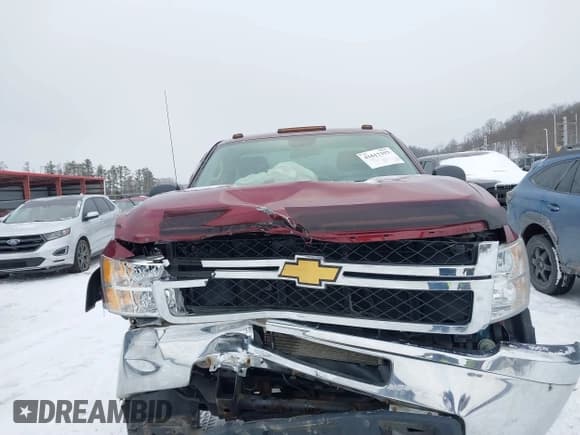 ✅ 2013 Chevrolet Silverado 2500HD Work Truck • VIN: 1GC0KVCG6DZ197323 • Lot: 41617357. Listed on IAAI with 11,243 mi. Free auction sales archive from the USA and detailed vehicle history report at DreamBid. Image 6.
