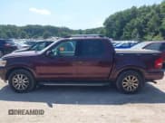 ✅ 2008 Ford Explorer Sport Trac Limited • VIN: 1FMEU53E68UA70391 • Lot: 42990958. Listed on IAAI with 273,658 mi. Free auction sales archive from the USA and detailed vehicle history report at DreamBid. Image 14.