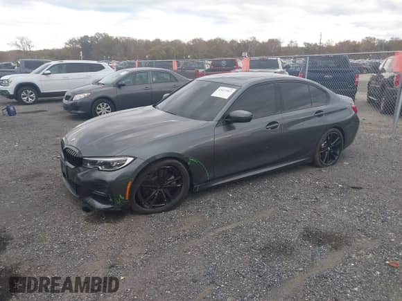 2020 BMW 3 Series 330i xDrive with VIN 3MW5R7J08L8B43613, listed as a IAAI auction lot 43477567 with 68,733 mi miles and . Bid and sale history available at DreamBid. Image 17.