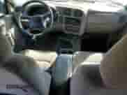 1999 Chevrolet Blazer LS z VIN 1GNDT13W9X2220743, wystawiony jako Copart lot #73434054 z przebiegiem 267 137 mil mil oraz Szkoda całkowita • Salvage title. Historia ofert i sprzedaży dostępna na DreamBid. Obrazek 8.