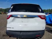 ✅ 2019 Chevrolet Traverse LT • VIN: 1GNEVHKW8KJ148165 • Lot: 43002559. Wystawiony na IAAI z przebiegiem 91 583 mil. Bezpłatny archiwum sprzedaży aukcyjnych z USA i szczegółowy raport historii pojazdu na DreamBid. Zdjęcie 16.