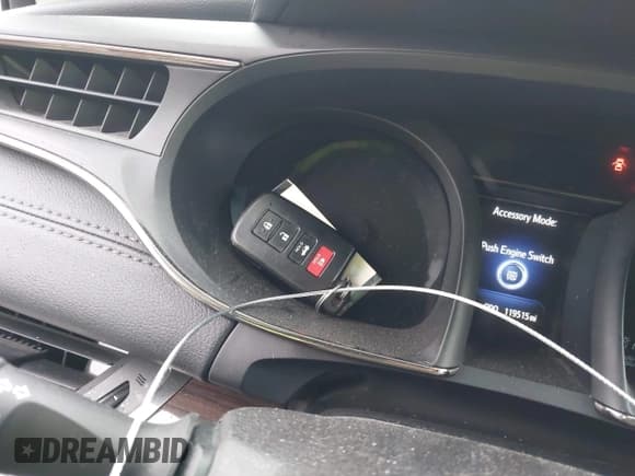 ✅ 2015 Toyota Avalon XLE Touring • VIN: 4T1BK1EBXFU159754 • Lot: 43574293. Wystawiony na IAAI z przebiegiem 119 515 mil. Bezpłatny archiwum sprzedaży aukcyjnych z USA i szczegółowy raport historii pojazdu na DreamBid. Zdjęcie 11.