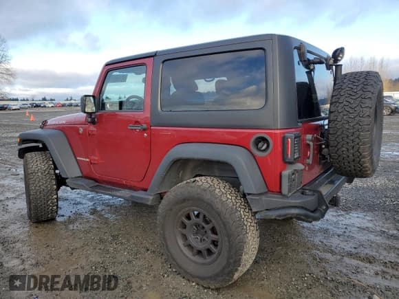 ✅ 2013 Jeep Wrangler Rubicon • VIN: 1C4HJWCG8DL520639 • Lot: 42458815. Wystawiony na Copart z przebiegiem 37 934 mil. Bezpłatny archiwum sprzedaży aukcyjnych z USA i szczegółowy raport historii pojazdu na DreamBid. Zdjęcie 2.