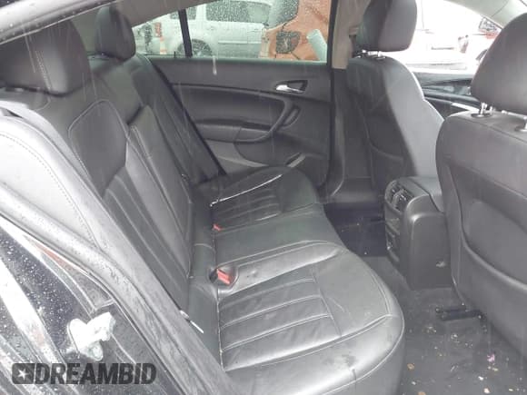 ✅ 2011 Buick Regal CXL Turbo TO2 • VIN: W04GW5EV4B1127274 • Lot: 42258838. Listed on IAAI with 142,054 mi. Free auction sales archive from the USA and detailed vehicle history report at DreamBid. Image 8.