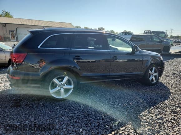 ✅ 2014 Audi Q7 S line Prestige • VIN: WA1DGAFE9ED021087 • Lot: 84379695. Wystawiony na Copart z przebiegiem 137 206 mil. Bezpłatny archiwum sprzedaży aukcyjnych z USA i szczegółowy raport historii pojazdu na DreamBid. Zdjęcie 3.