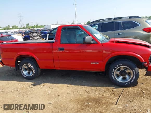 ✅ 2002 Chevrolet S-10 LS • VIN: 1GCCS145728190662 • Лот: 42476375. Опубликован ранее на IAAI с пробегом 162 907 миль. Бесплатный доступ к архиву аукционных продаж из США и подробный отчёт об истории автомобиля на DreamBid. Изображение 13.