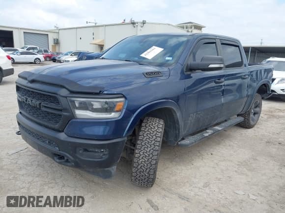 ✅ 2020 Ram 1500 Big Horn • VIN: 1C6SRFFT8LN387625 • Lot: 42381961. Wystawiony na IAAI z przebiegiem 74 126 mil. Bezpłatny archiwum sprzedaży aukcyjnych z USA i szczegółowy raport historii pojazdu na DreamBid. Zdjęcie 17.
