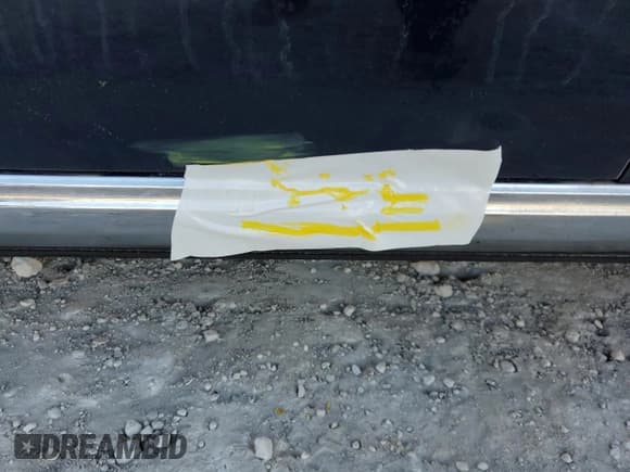 ✅ 1966 Mercedes-Benz 250 • VIN: 084517 • Lot: 76188884. Wystawiony na Copart z przebiegiem 95 862 mil. Bezpłatny archiwum sprzedaży aukcyjnych z USA i szczegółowy raport historii pojazdu na DreamBid. Zdjęcie 12.