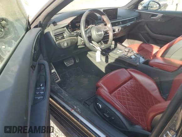 ✅ 2018 Audi S5 Premium Plus • VIN: WAUY4GF59JN009025 • Лот: 46518225. Опубликован ранее на Copart с пробегом 70 377 миль. Бесплатный доступ к архиву аукционных продаж из США и подробный отчёт об истории автомобиля на DreamBid. Изображение 8.