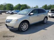 ✅ 2011 Lincoln MKX • VIN: 2LMDJ8JK6BBJ28161 • Lot: 68316385. Listed on Copart with 64,577 mi. Free auction sales archive from the USA and detailed vehicle history report at DreamBid. Image 1.