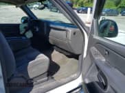 ✅ 2004 Chevrolet Silverado 1500 LT • VIN: 2GCEC13T241402685 • Лот: 43560172. Опубликован ранее на IAAI с пробегом 401 000 миль. Бесплатный доступ к архиву аукционных продаж из США и подробный отчёт об истории автомобиля на DreamBid. Изображение 5.