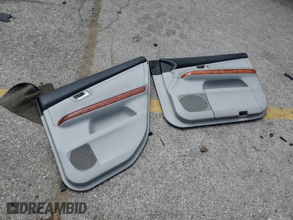 ✅ 2007 Lexus RX 350 • VIN: 2T2HK31U97C020842 • Lot: 57143295. Listed on Copart with 149,519 mi. Free auction sales archive from the USA and detailed vehicle history report at DreamBid. Image 12.